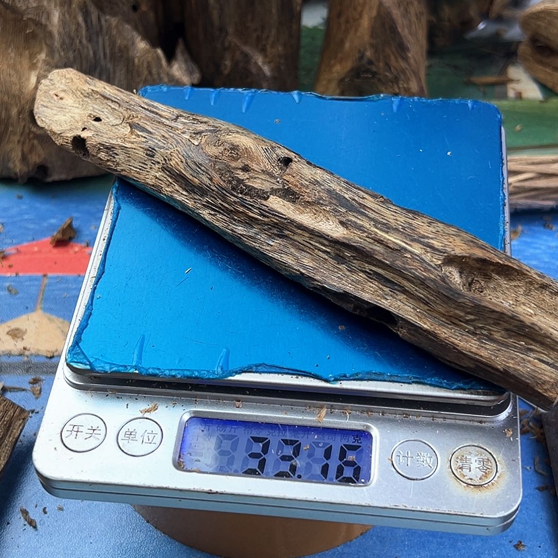 香料绿奇楠虫漏乌身圆叶33克
