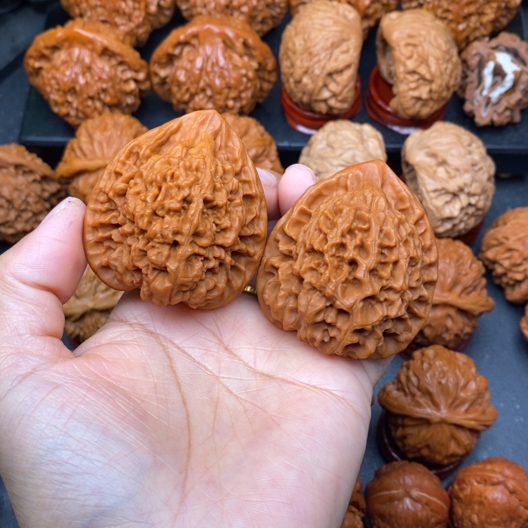 文玩核桃把件46官帽