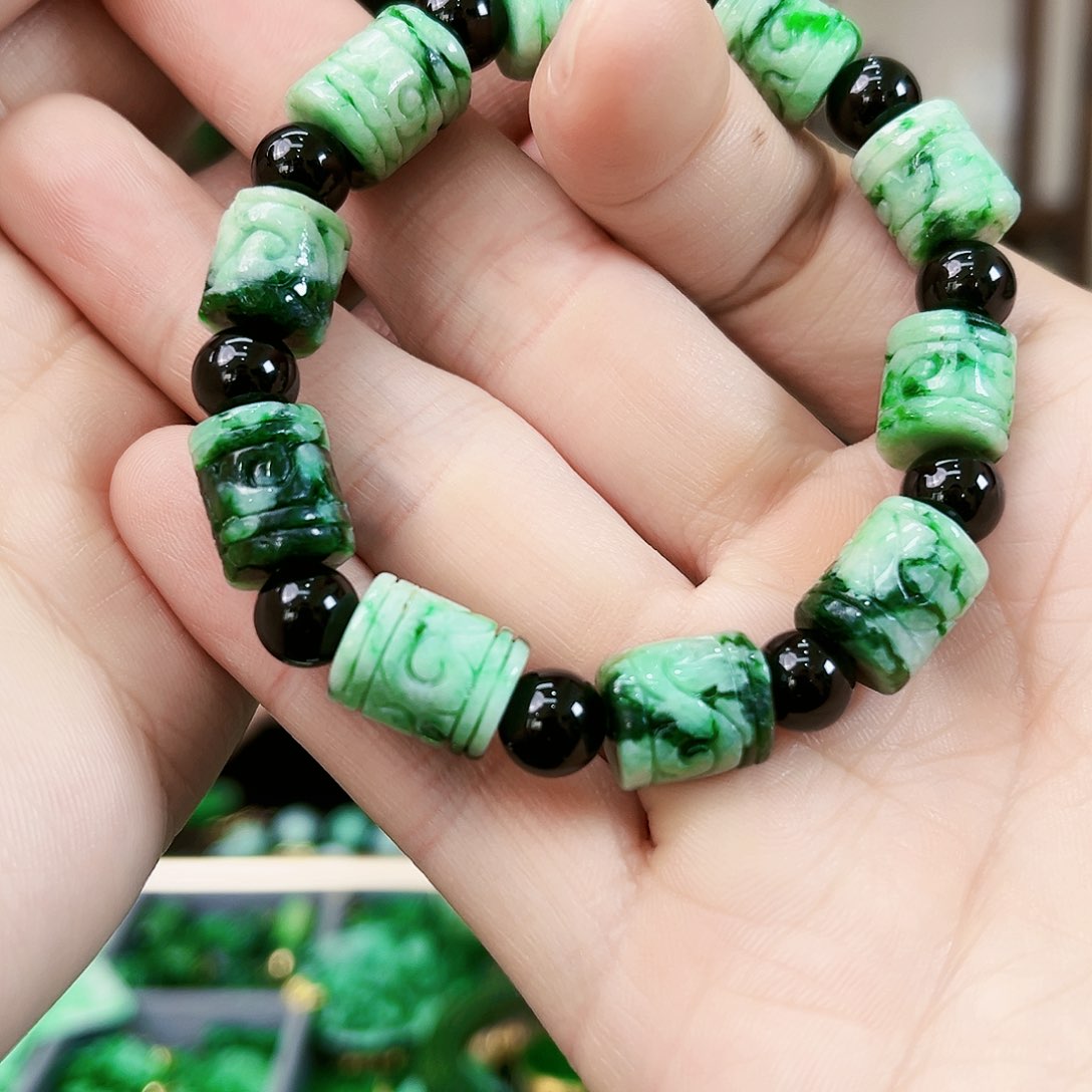 翡翠手链未镶嵌手链