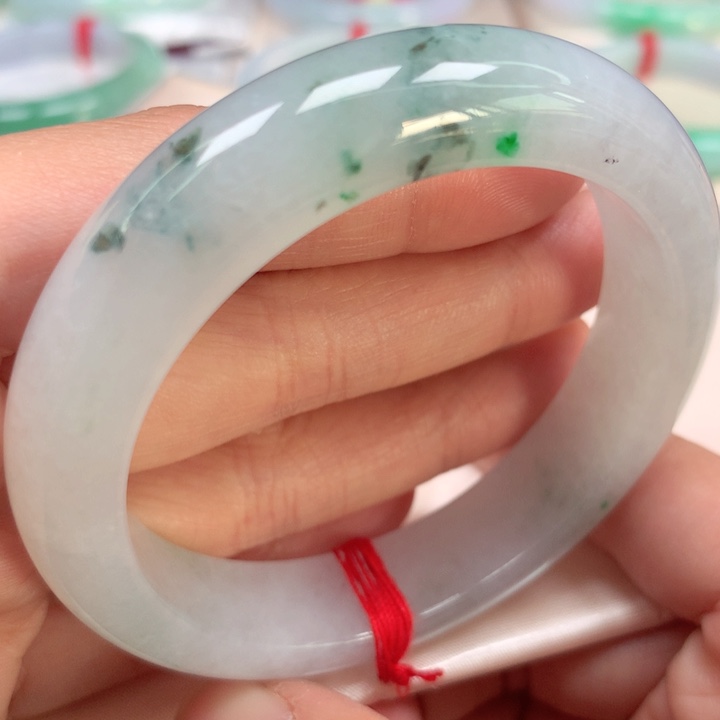 翡翠手镯未镶嵌高冰小碎花59号