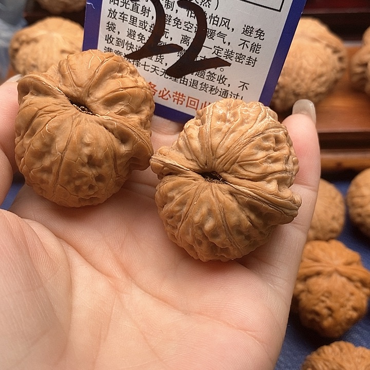 桃核吊坠老*，元宝狮子头42