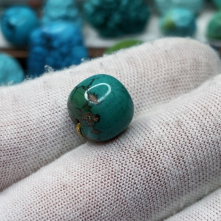 绿松石未镶嵌天然原矿 地大质检