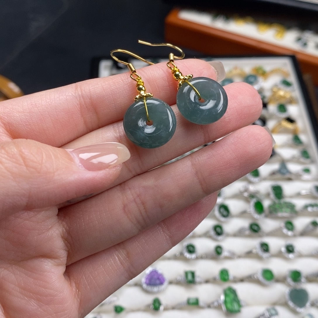 未镶嵌挂件翡翠翡翠