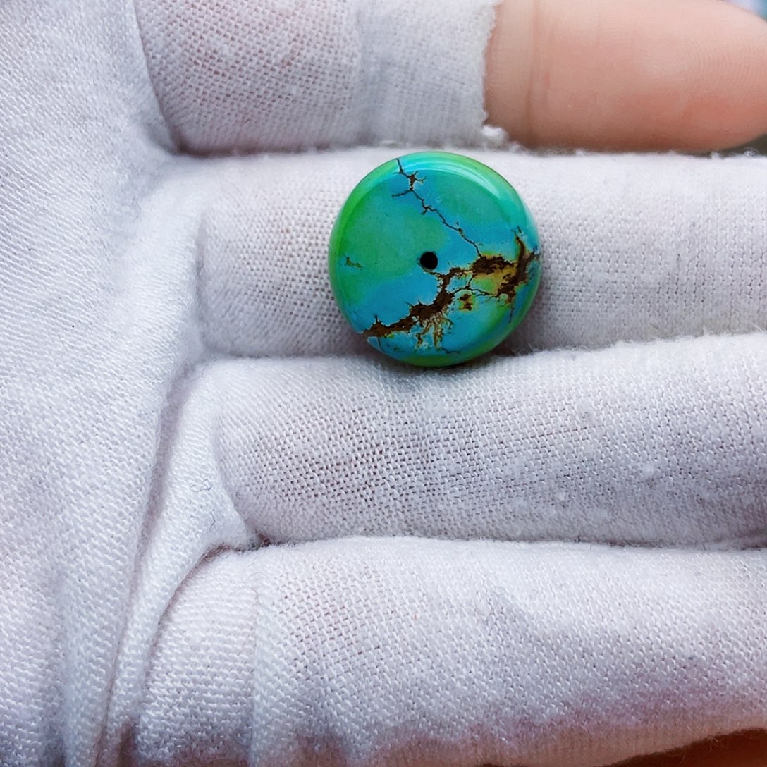 绿松石未镶嵌饰品