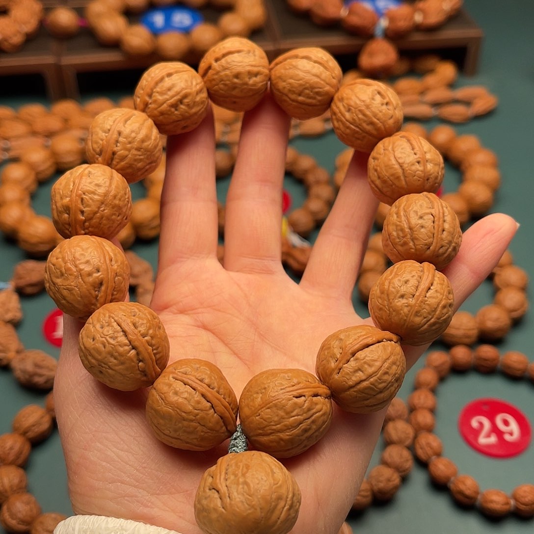 文玩核桃手串21尺寸胖敦