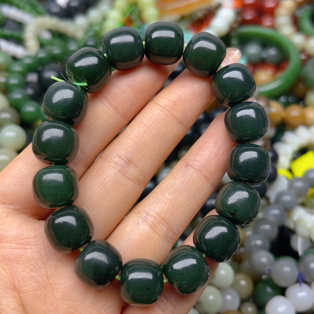 手链未镶嵌和田玉