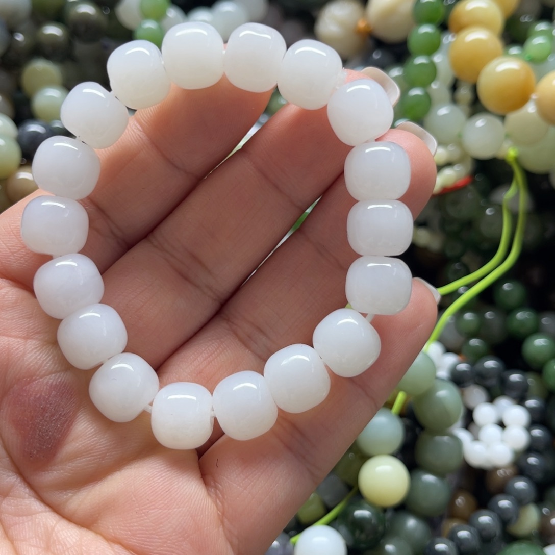 和田玉手链未镶嵌