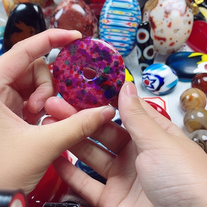 玛瑙/玉髓未镶嵌珠宝奇石