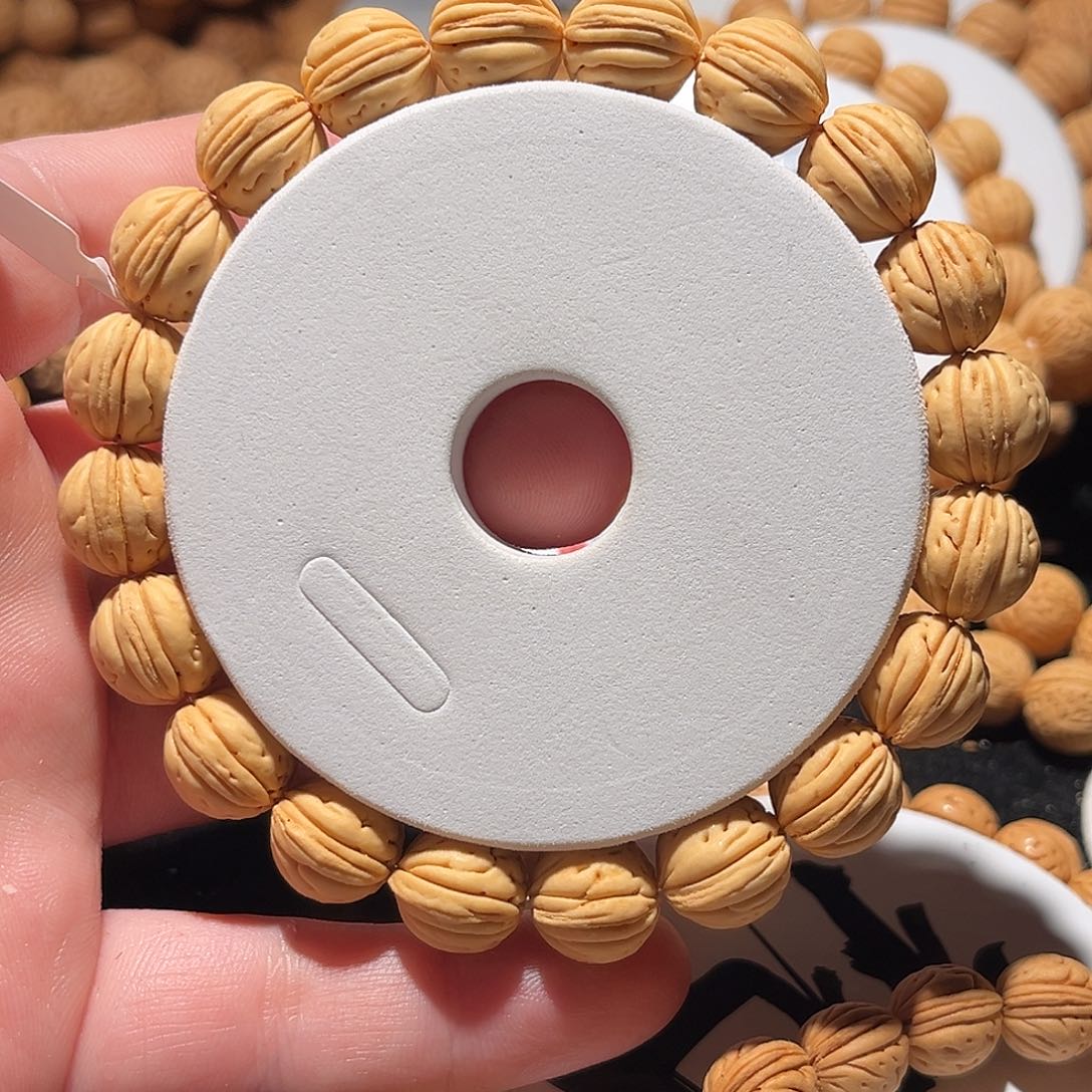 C***e手串桃核12.5尺寸黄桃