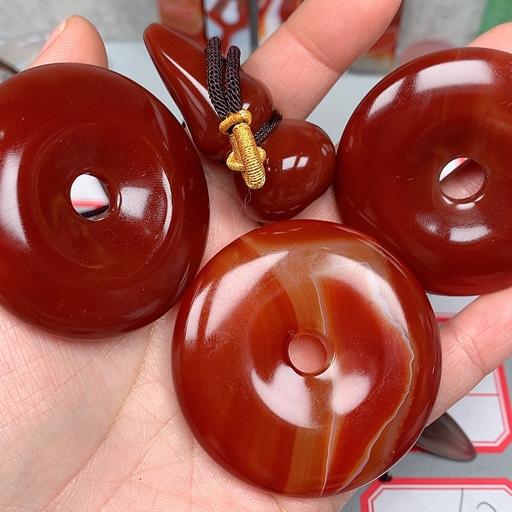 笑***生玛瑙/玉髓未镶嵌颈饰