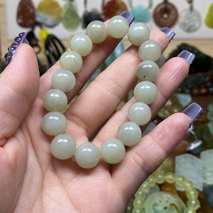 蛇纹石玉手串未镶嵌