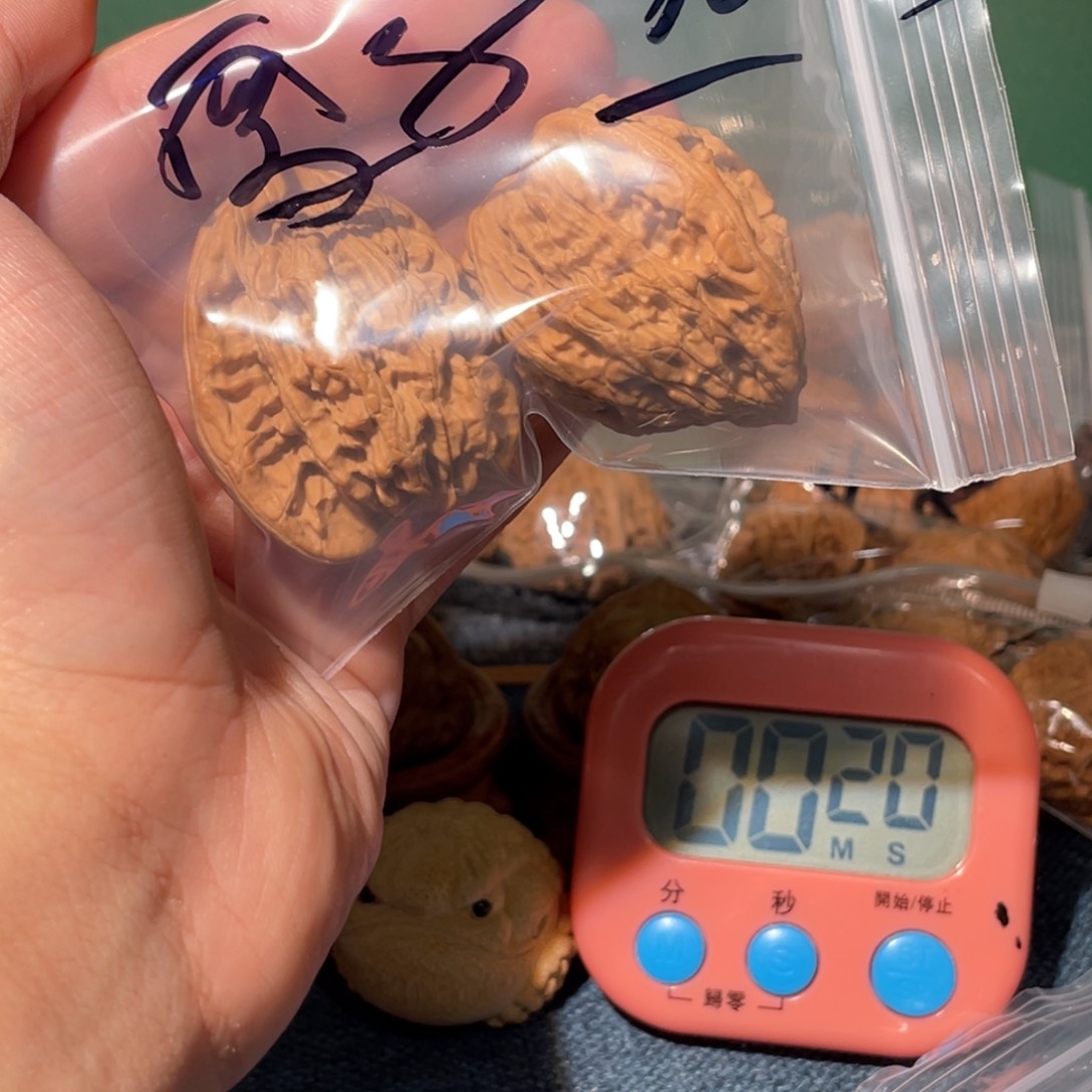 文玩核桃把件?****599999 999