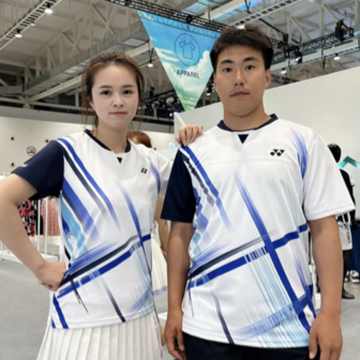 25年新款尤尼克斯YY羽毛球服运动服T恤上衣短袖110105BCR