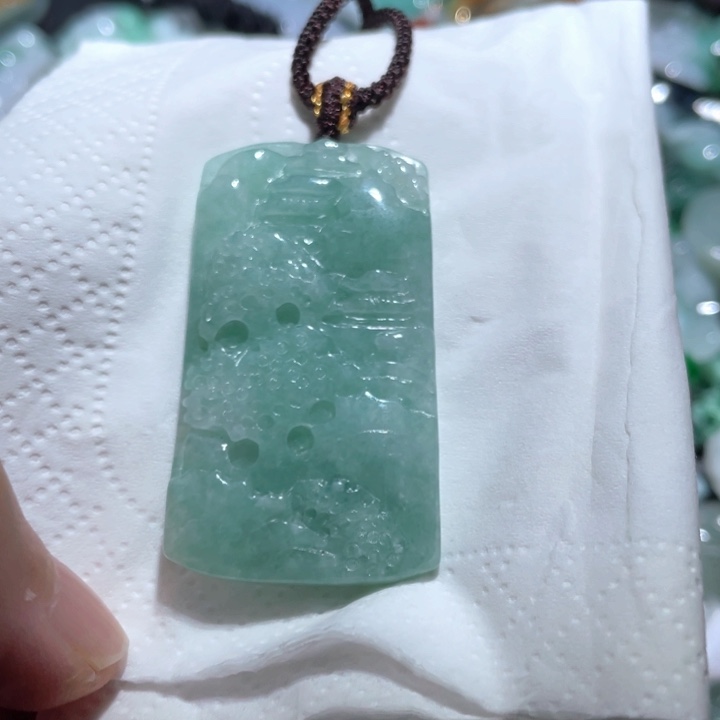 【闪购商品】翡翠颈饰未镶嵌天然翡翠