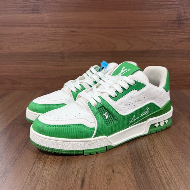 99新 LouisVuitton/路易威登 40码 trainer 白绿浮雕 低帮板鞋