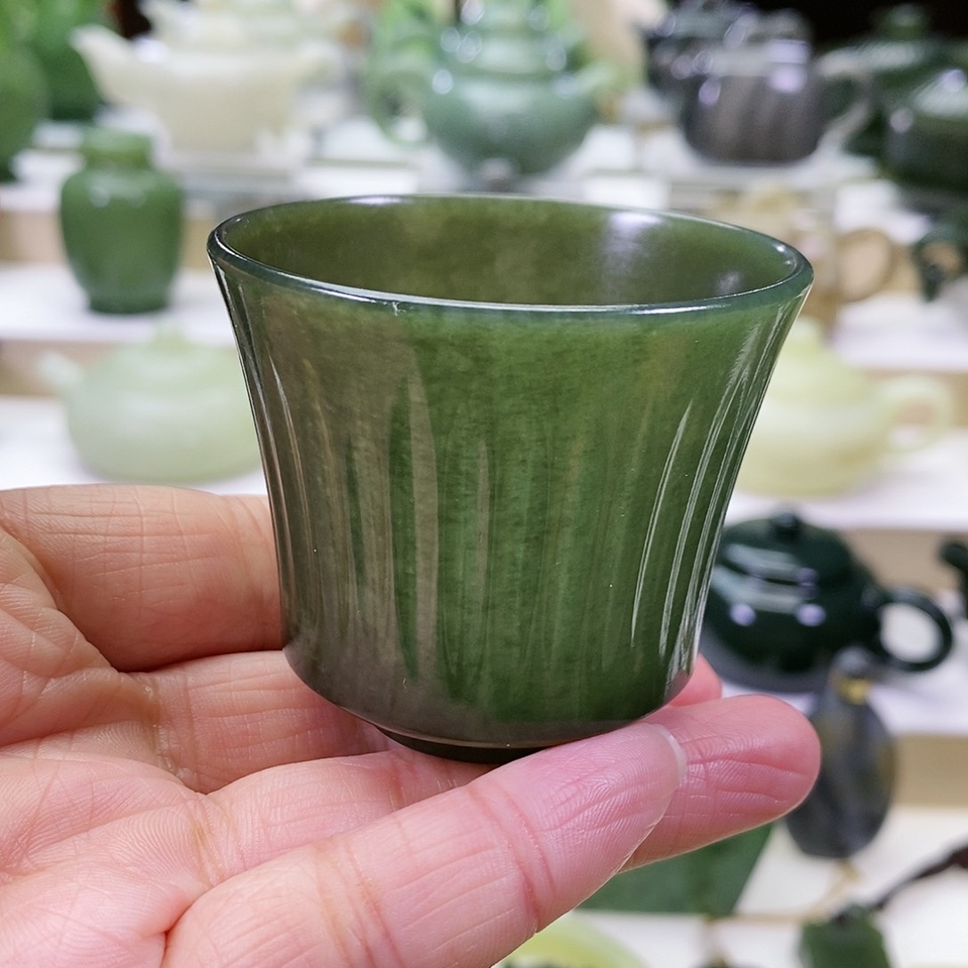 和田玉茶杯未镶嵌
