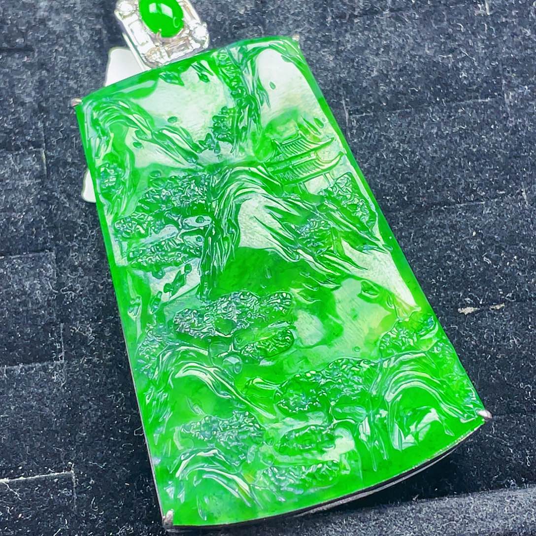 翡翠未镶嵌颈饰33，