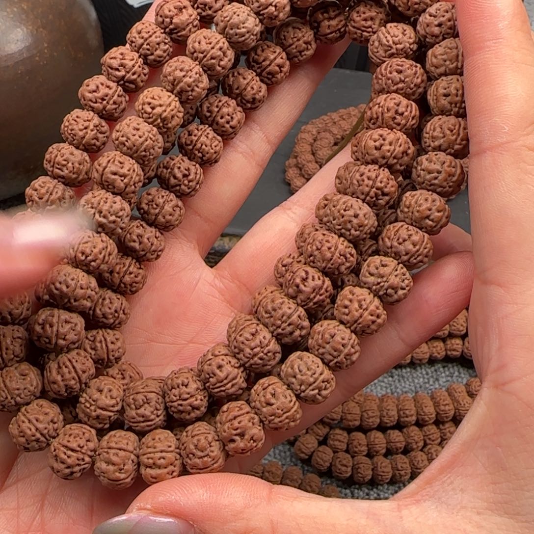 六***四吊坠金刚菩提原生态