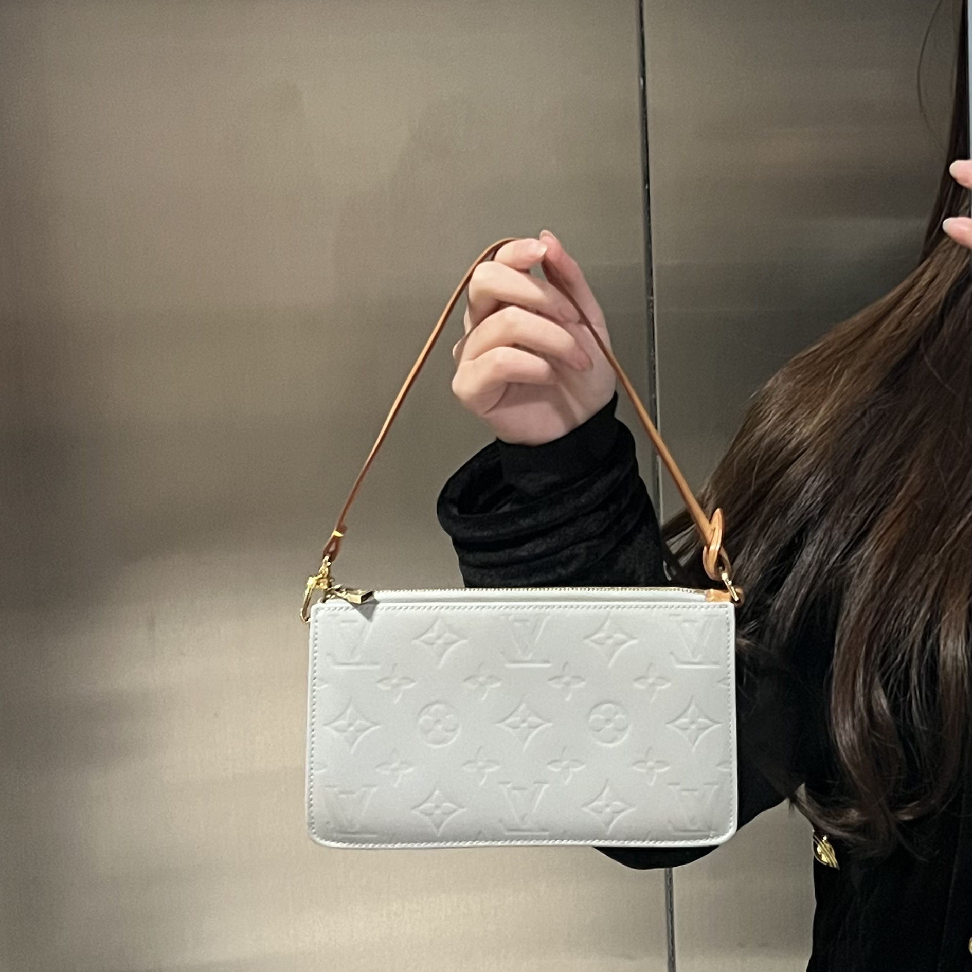 95新 LouisVuitton/路易威登 lv浅灰色麻将腋下包手提包