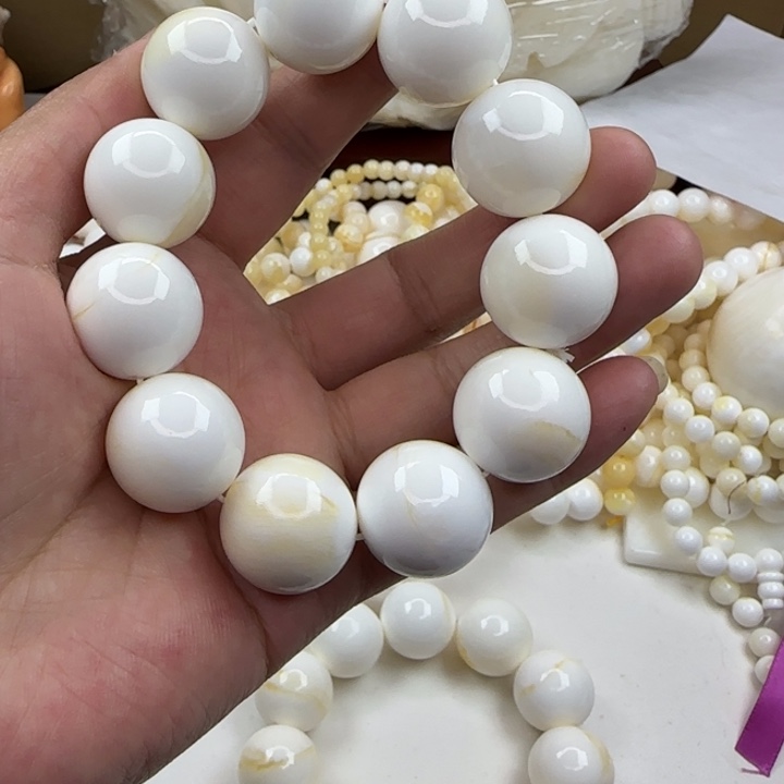 大果紫檀（缅甸花梨）带黄2.0手串11颗珠子