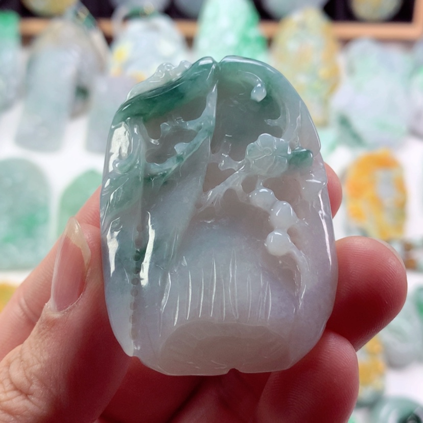 【闪购商品】翡翠吊坠(不含链)未镶嵌