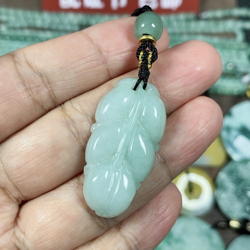 【闪购商品】翡翠颈饰未镶嵌玉吊坠翡翠玉双面金枝玉叶