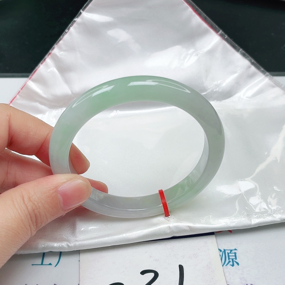 未镶嵌手镯翡翠55