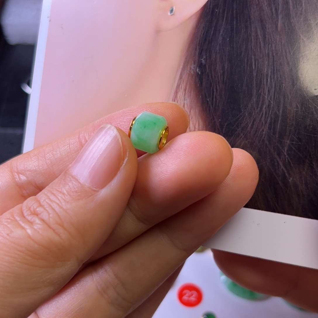 翡翠颈饰18K金镶嵌玲***g路路通