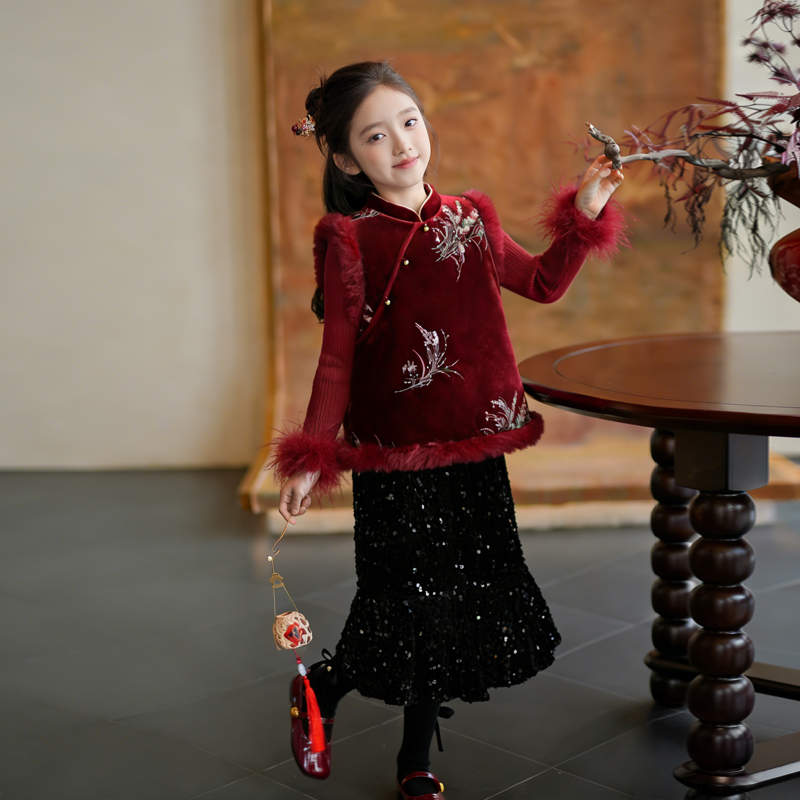 80923女童汉服新中式拜年服旗袍马甲25年冬季红色喜庆过年服背心