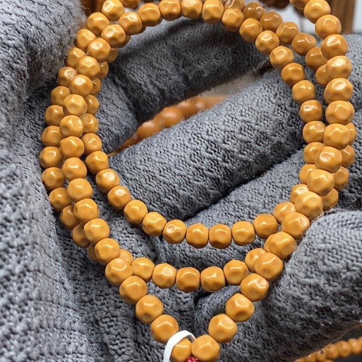 橄榄核手串/手链王*师5.8老挝糖果无相108