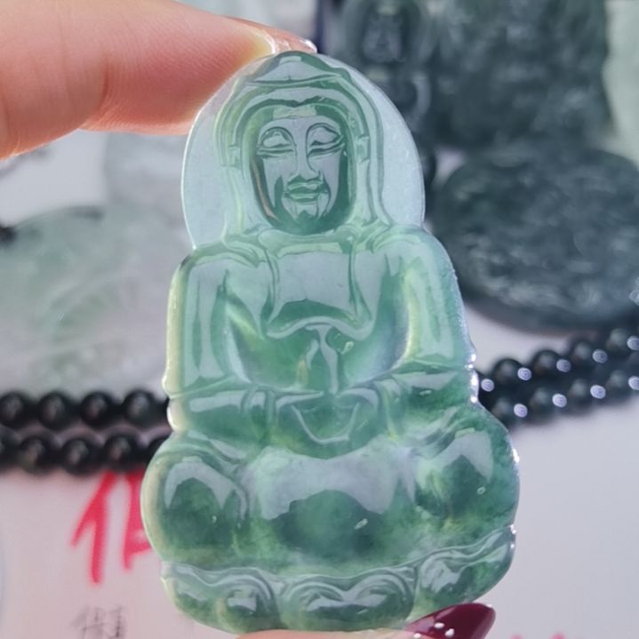 翡翠颈饰未镶嵌天然的A货翡翠多样性发货