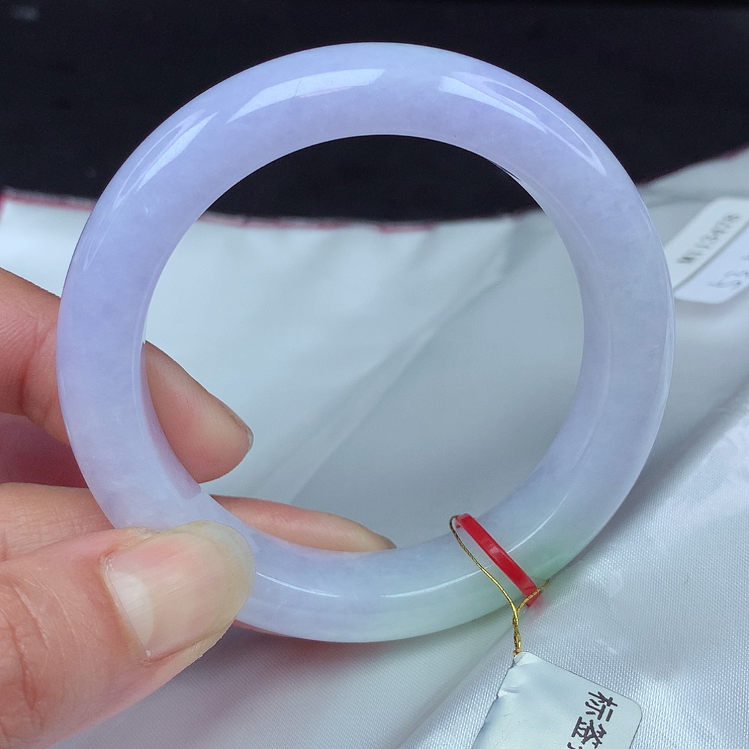 翡翠手镯未镶嵌53圈478
