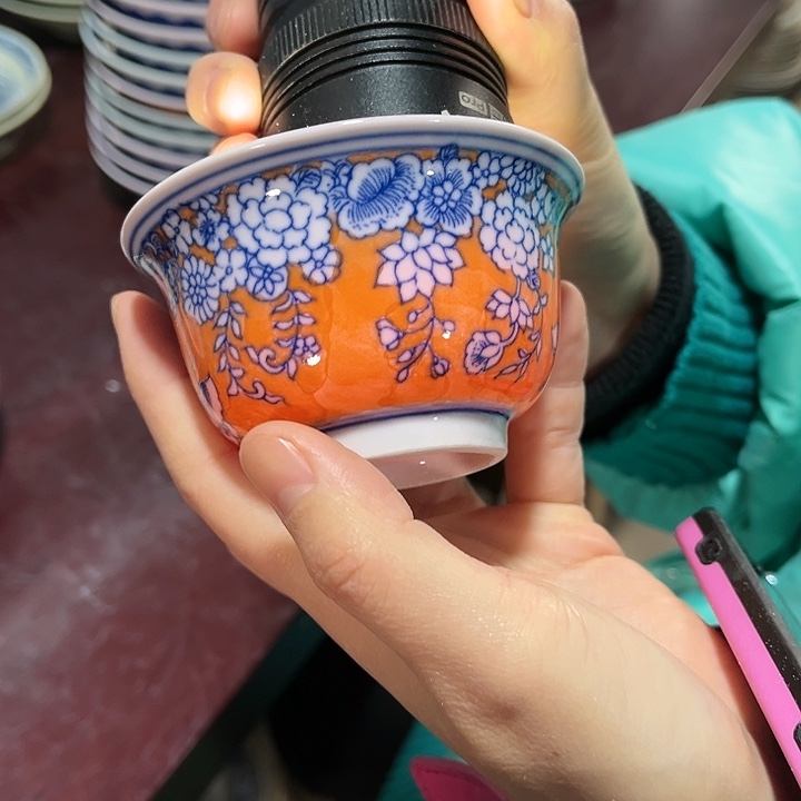 瓷片景德镇陶瓷杯子。红。