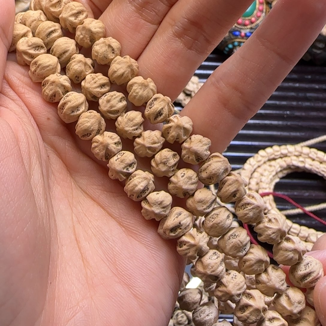 柏香籽/百香籽吊坠逝*