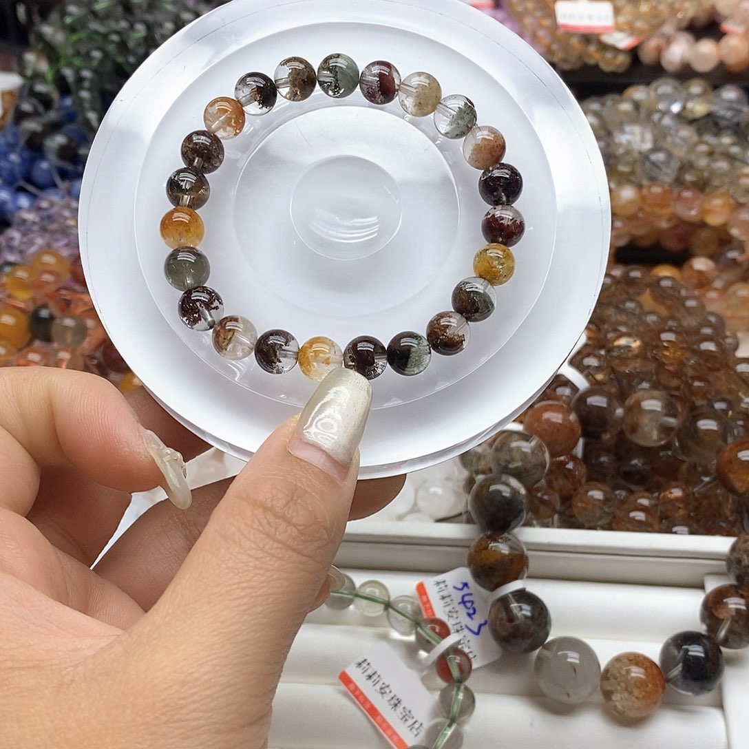 水晶手串未镶嵌24678899999