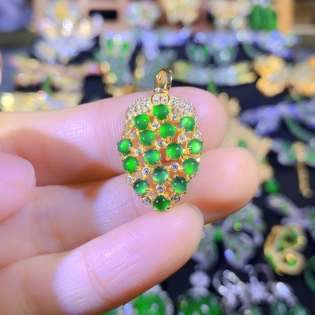 吊坠(不含链)银S925镶嵌翡翠