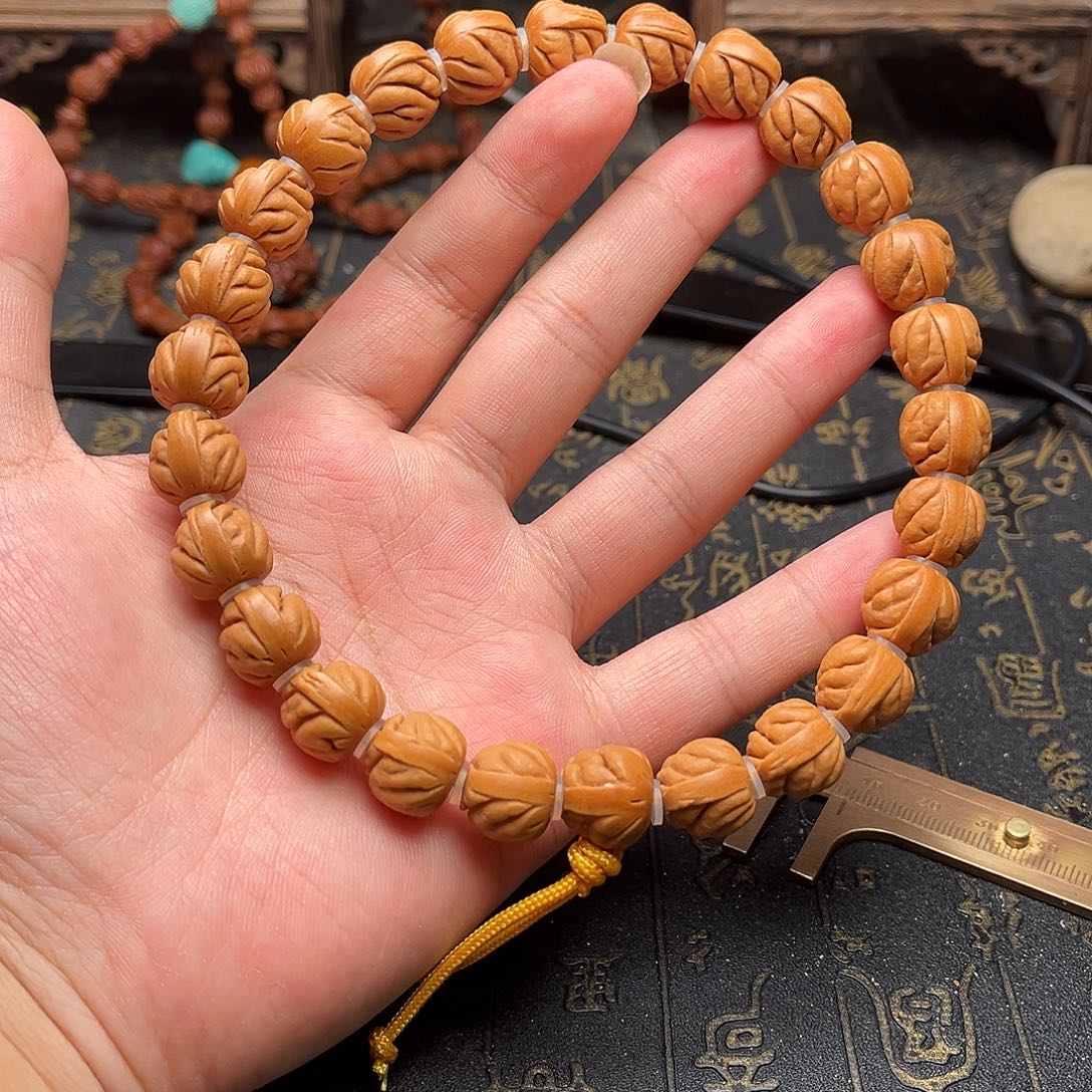 桃核吊坠大肠手持