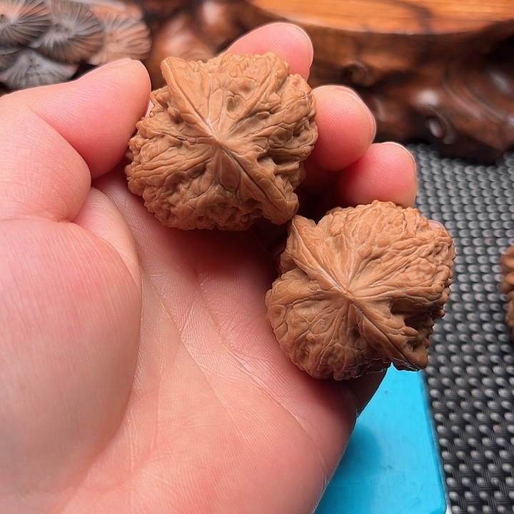 桃核把件核桃平谷凹底41