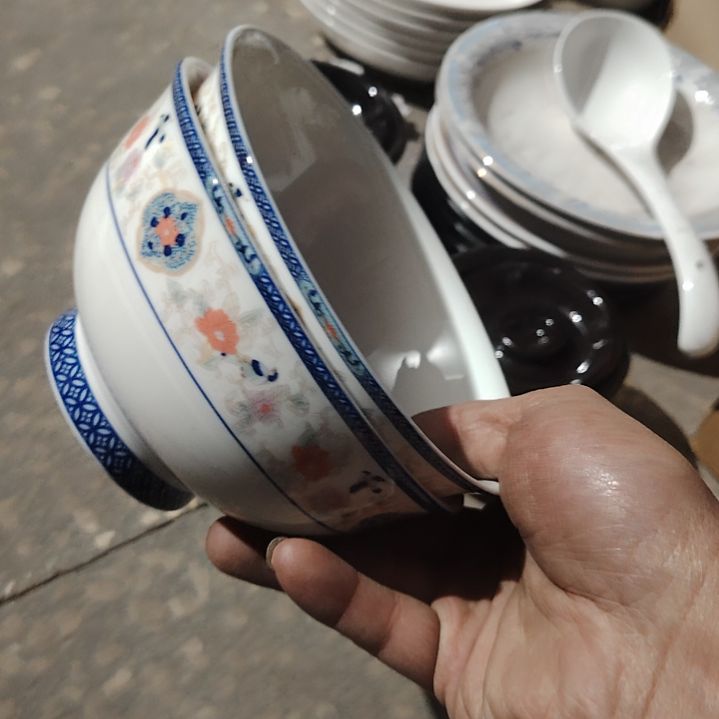 碗陶瓷盘子碗啥都有