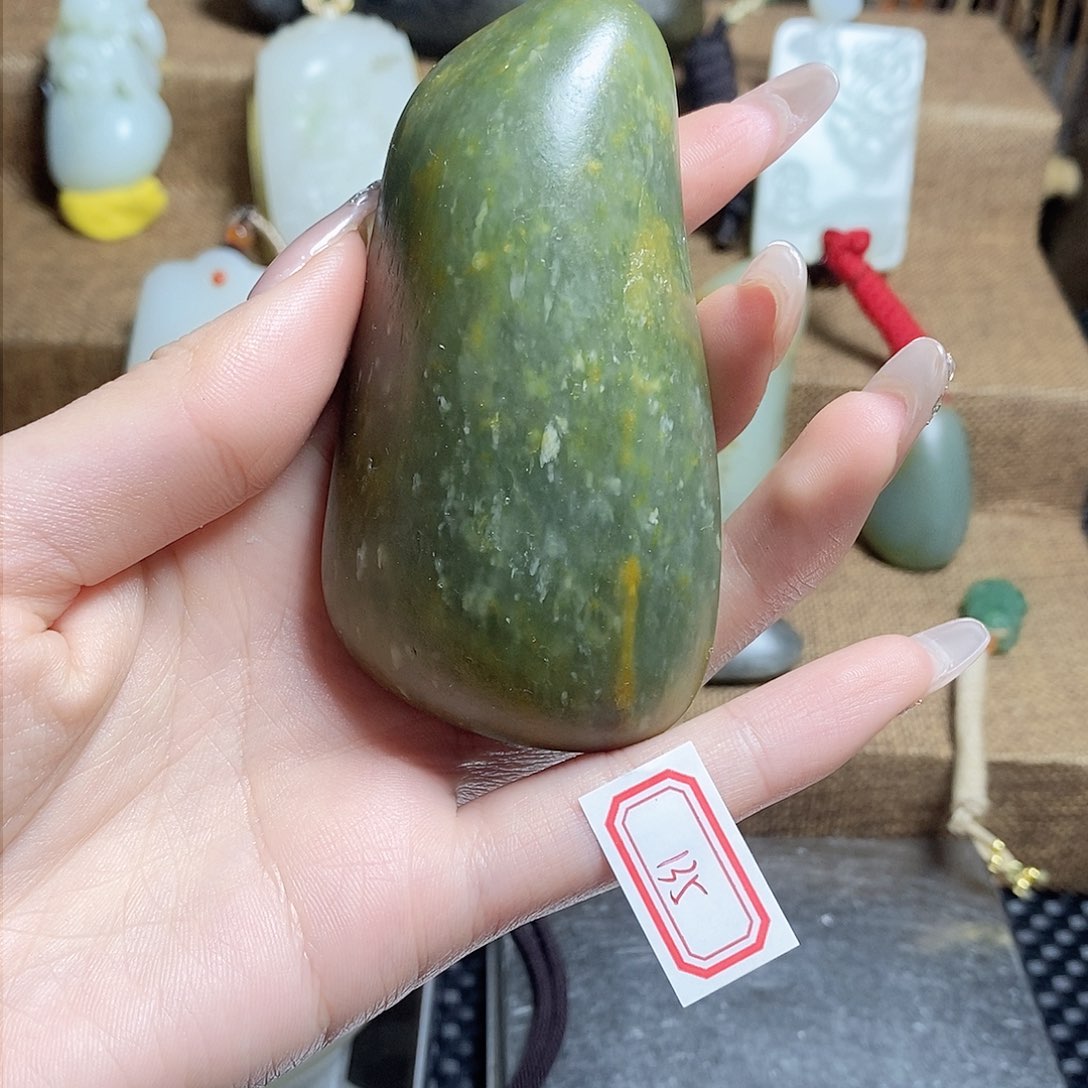 未镶嵌和田玉挂件135