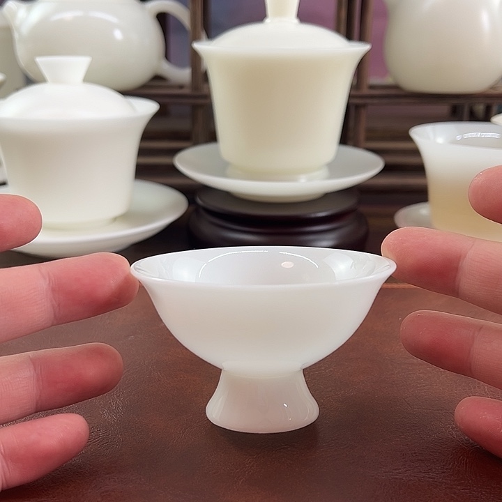 釉烧璞玉瓷70ml高脚主人杯