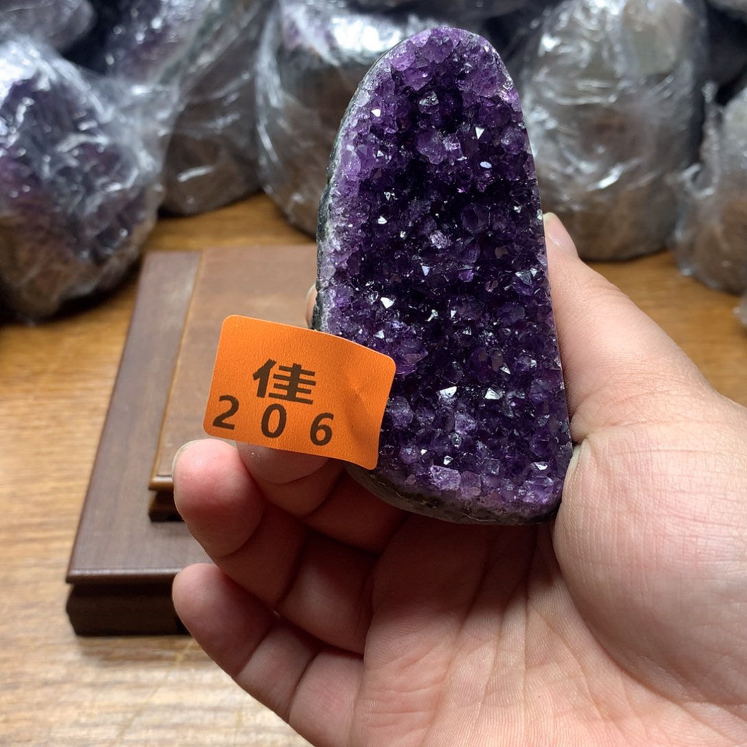 水晶大型摆件（非配饰）未镶嵌