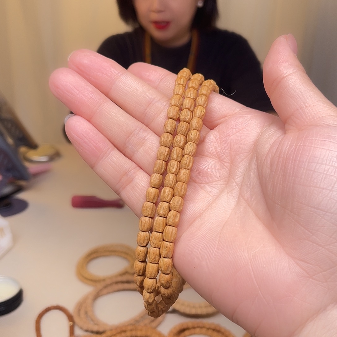 柏香籽/百香籽吊坠笑**非