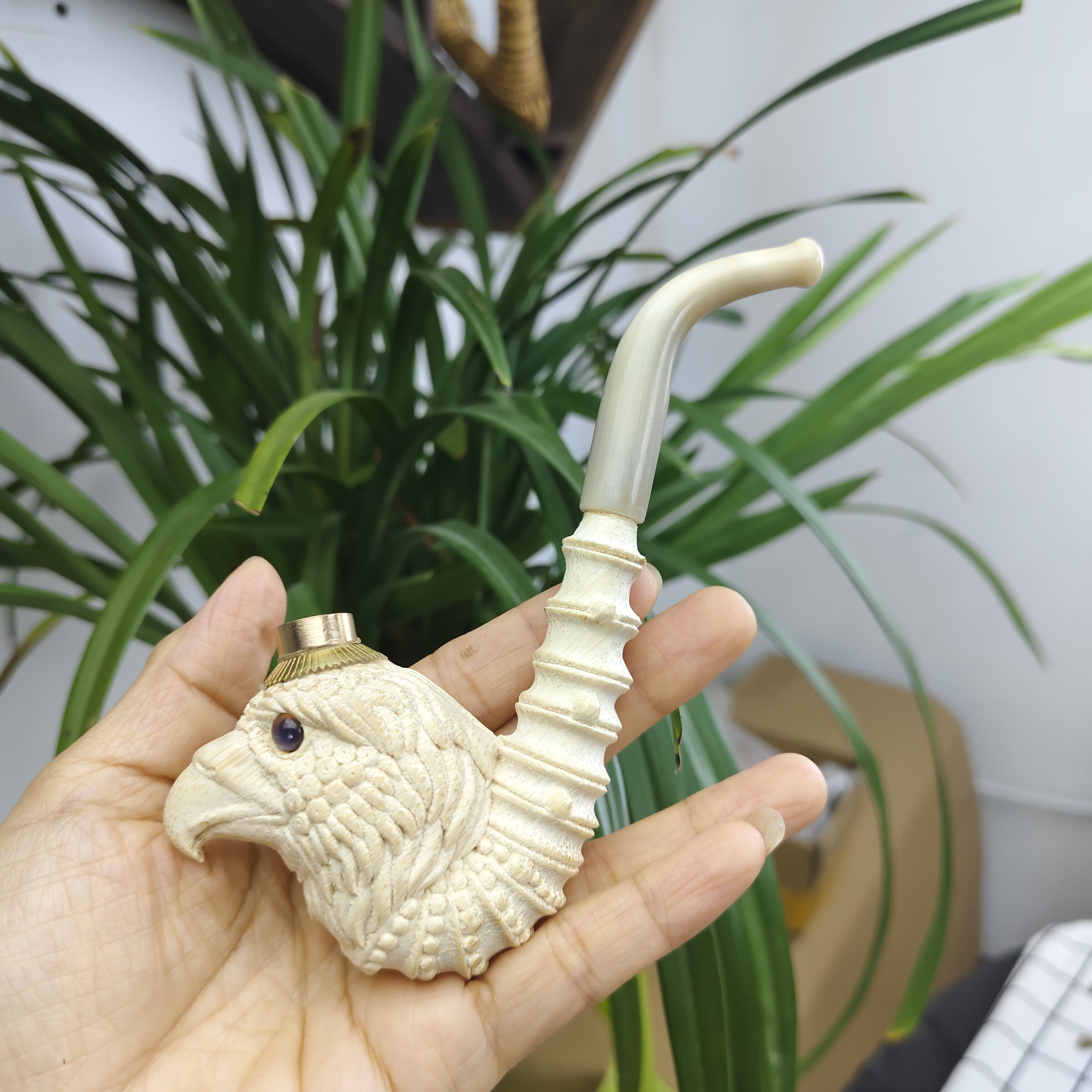 贵州民间实心竹雕刻原色一体鹰嘴牛角嘴手把件14.5公分