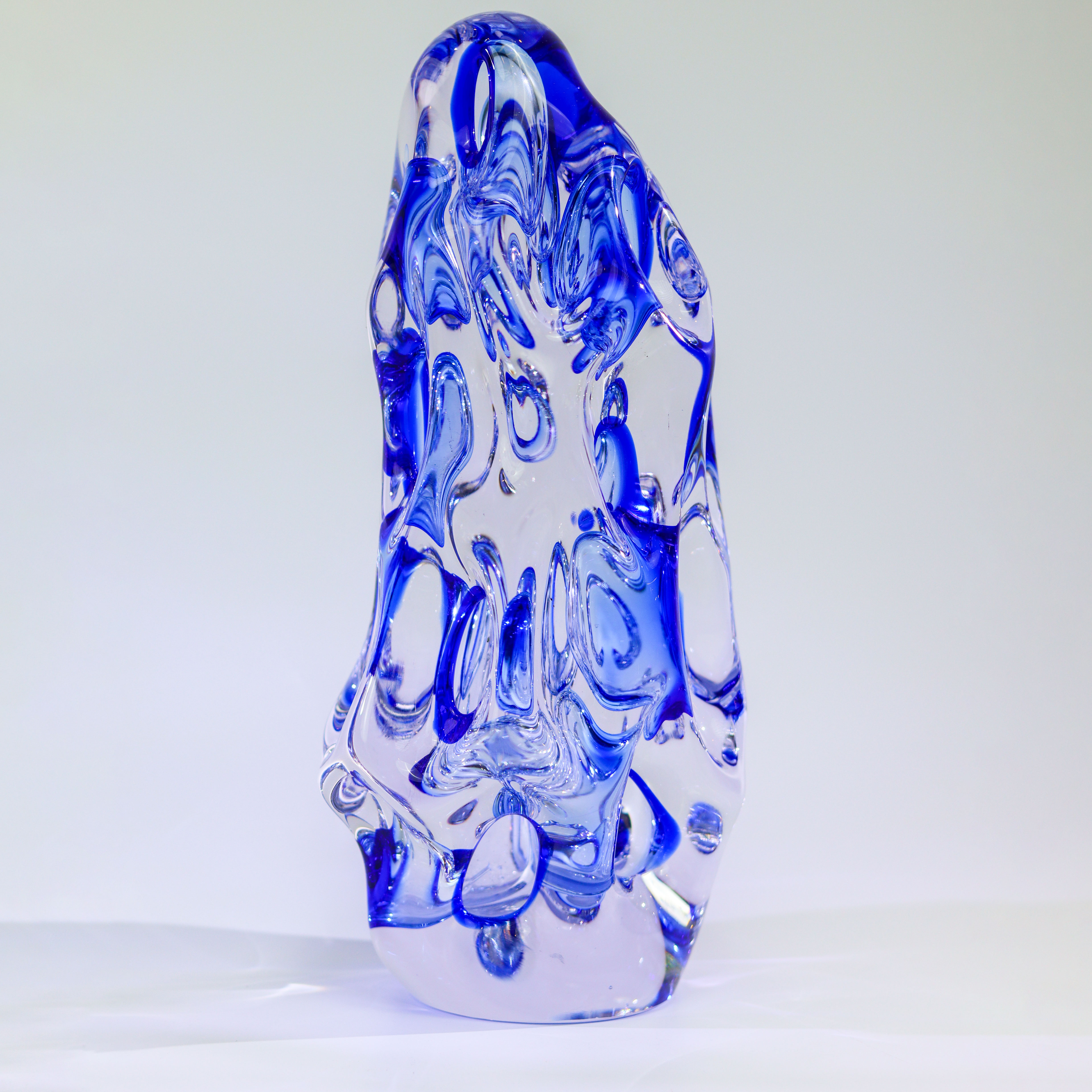 晶莹琉璃【蓝色太湖石】意式轻奢极简高档水晶琉璃摆件