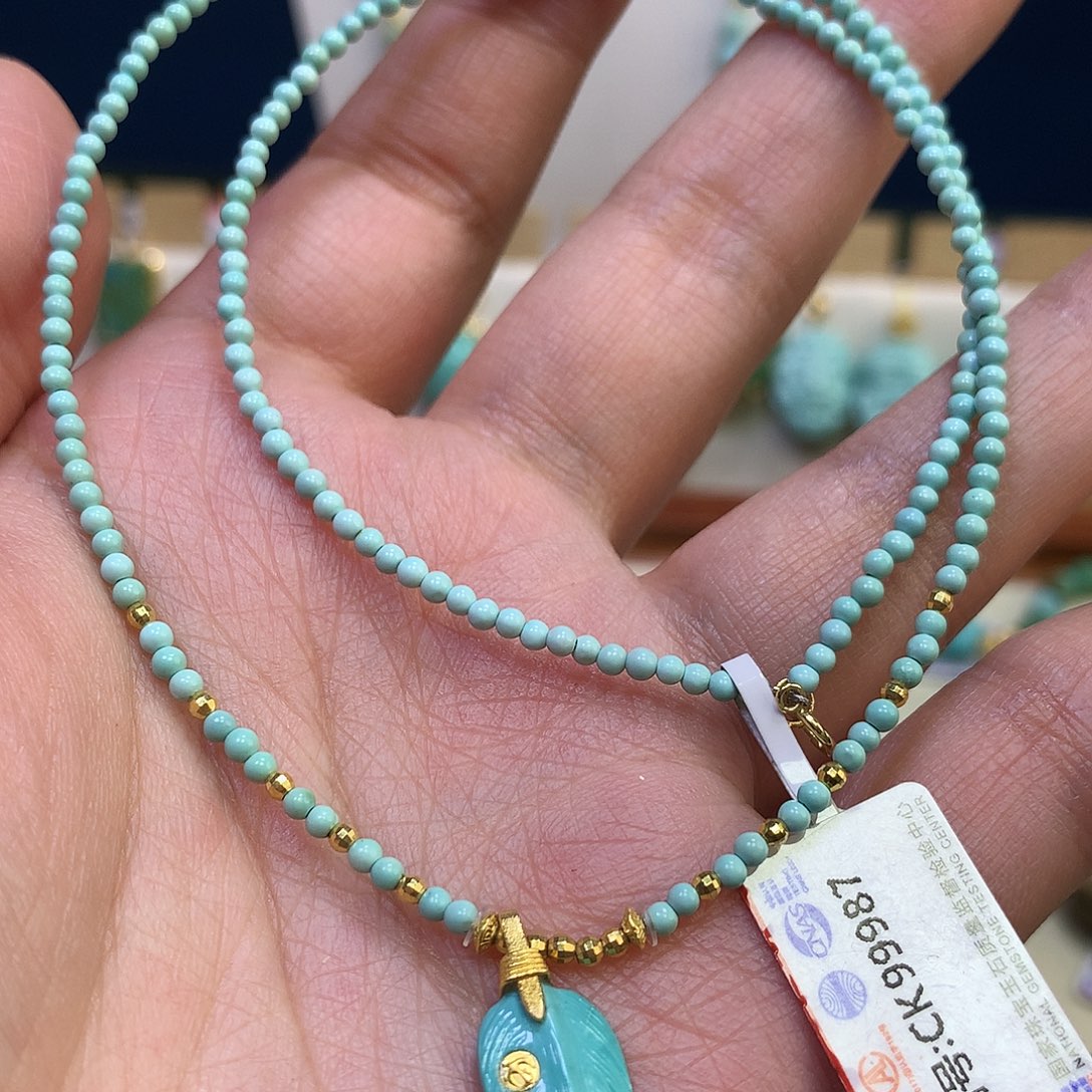 绿松石18K金镶嵌项链