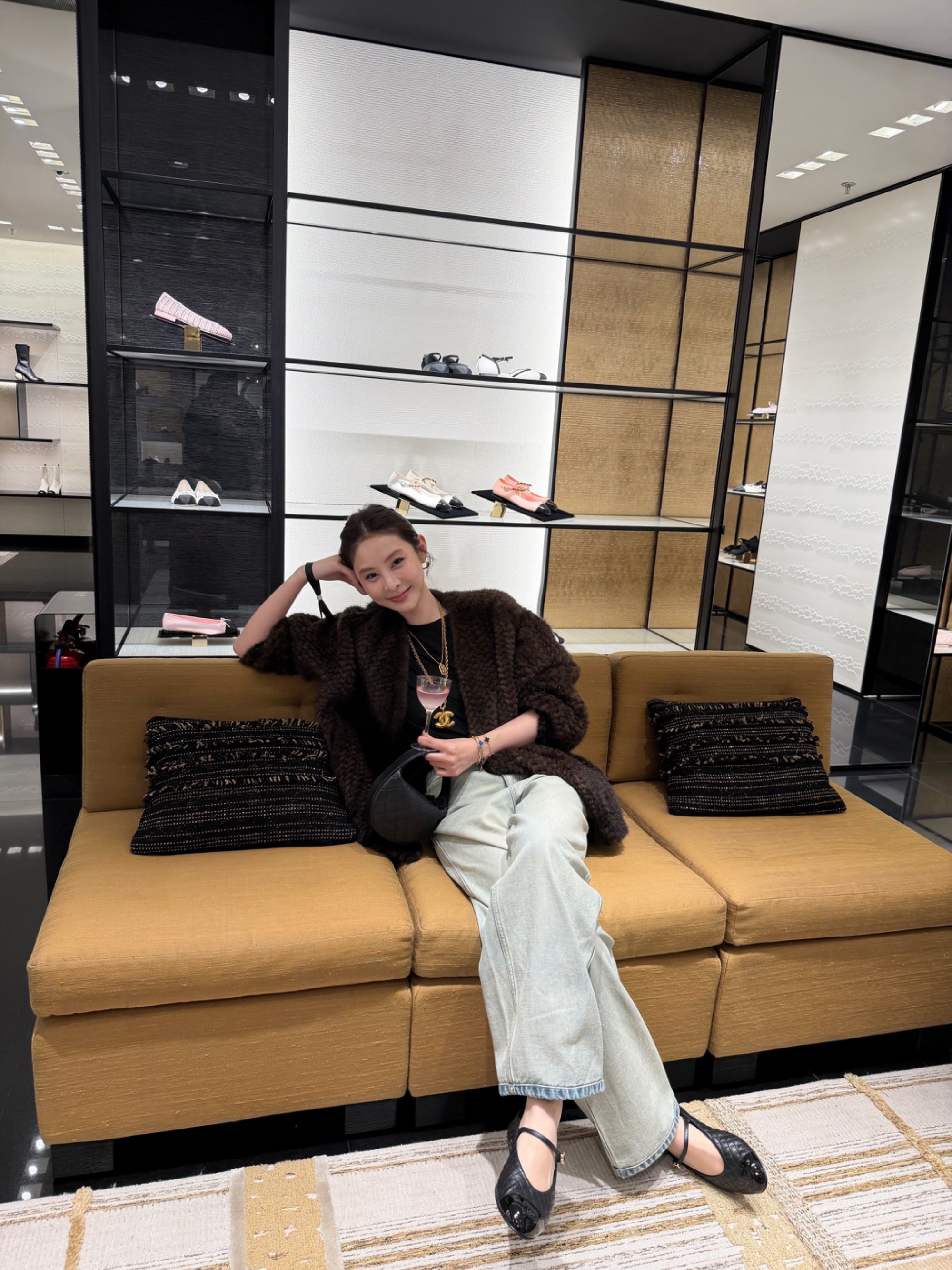 TTS【时髦裤】浅色反底面裤脚腰头时髦牛仔裤