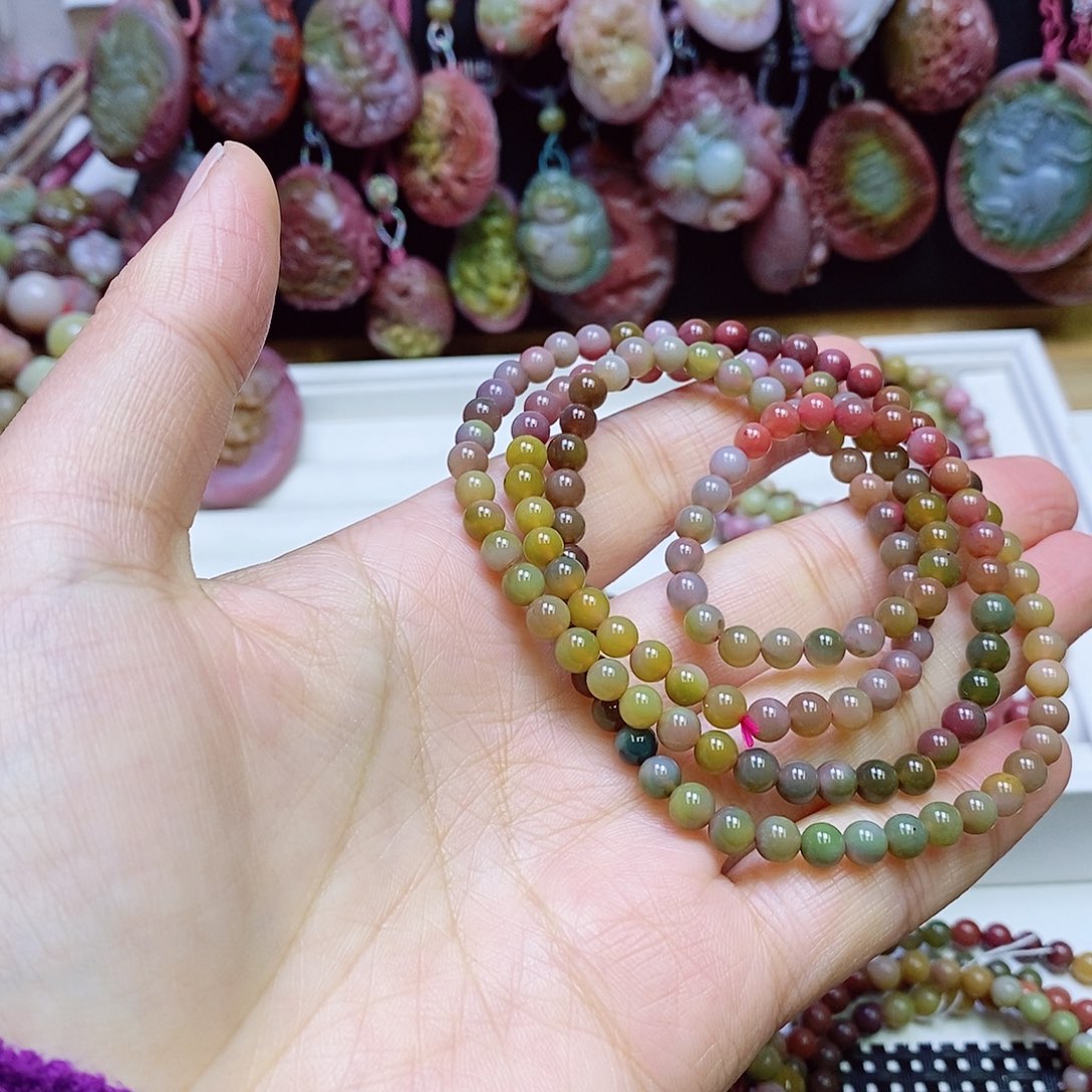 玛瑙/玉髓盐源玛瑙手链未镶嵌