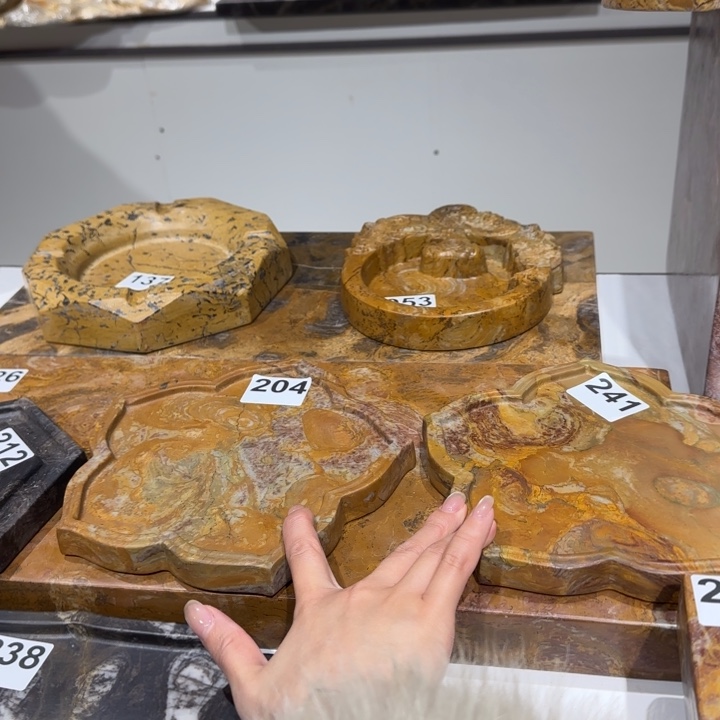 111111111y****v111111111