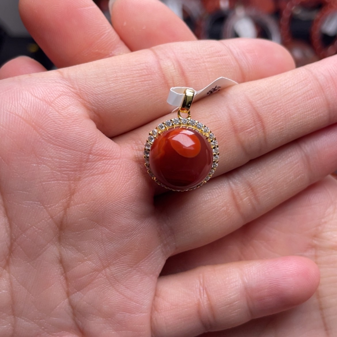 【闪购商品】银S925镶嵌圆牌吊坠南红玛瑙